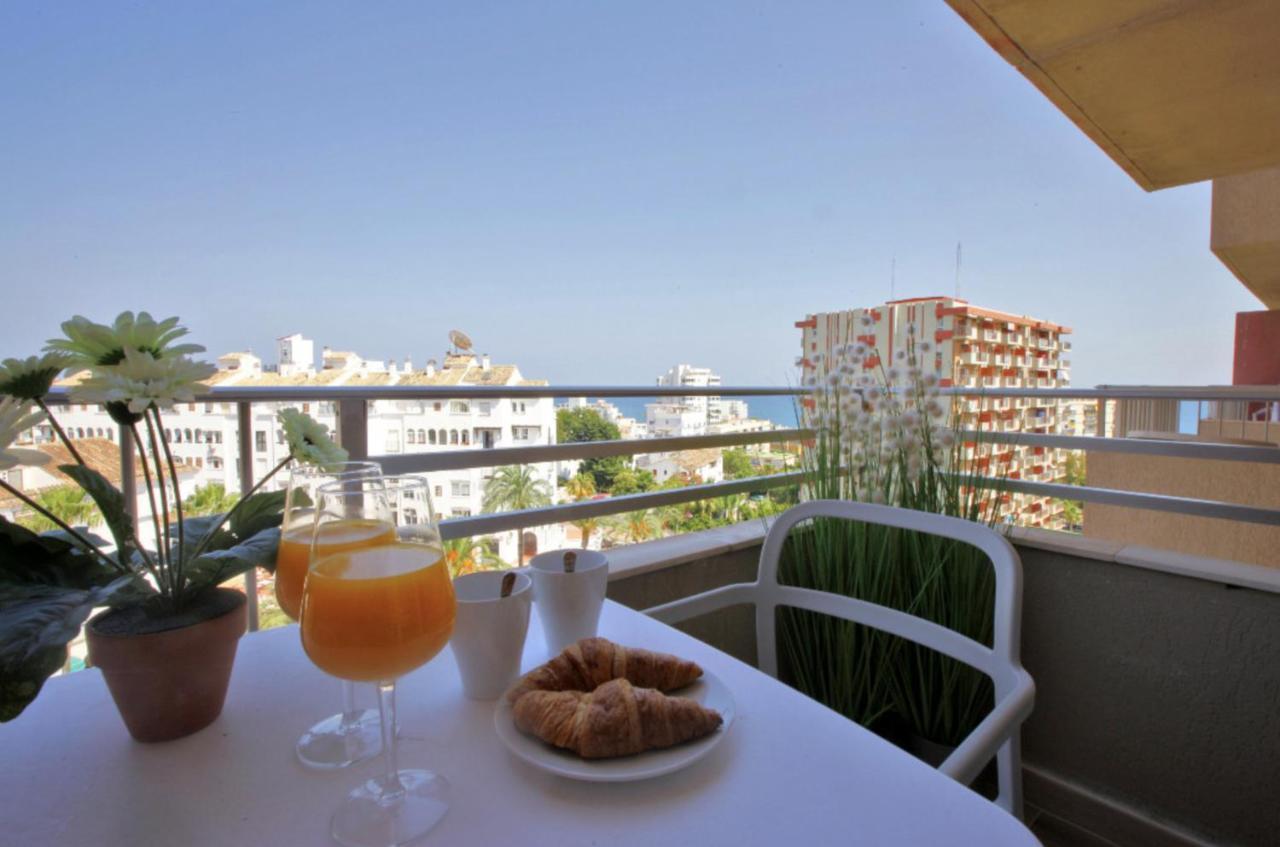 Precioso Apartamento Con Vistas Al Mar Y Piscinas Бенальмадена Экстерьер фото